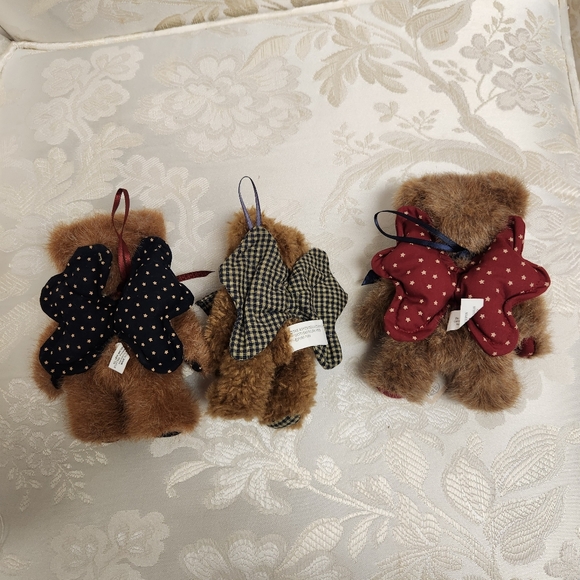 Retired Boyds Bears Plush Betsie & Ross Angelstar & Billy Bob Plush Ornaments - Picture 13 of 15